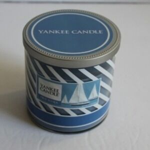 Yankee Candle Out to Sea Tumbler Candle
